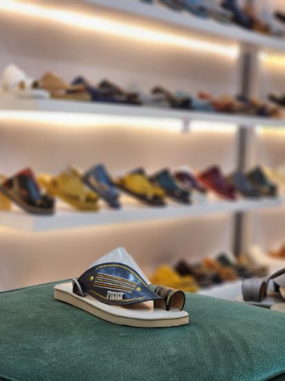 صورة زبيري وطني مطرز شغل يدوي م81